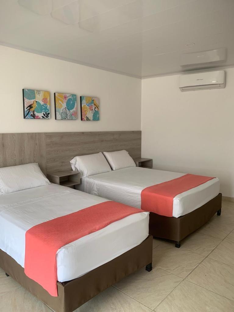Hotel Inara جيراردو المظهر الخارجي الصورة